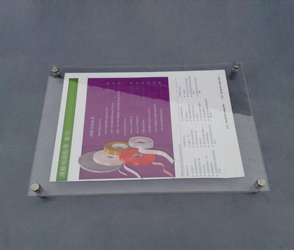 忙着做明年的预算报表