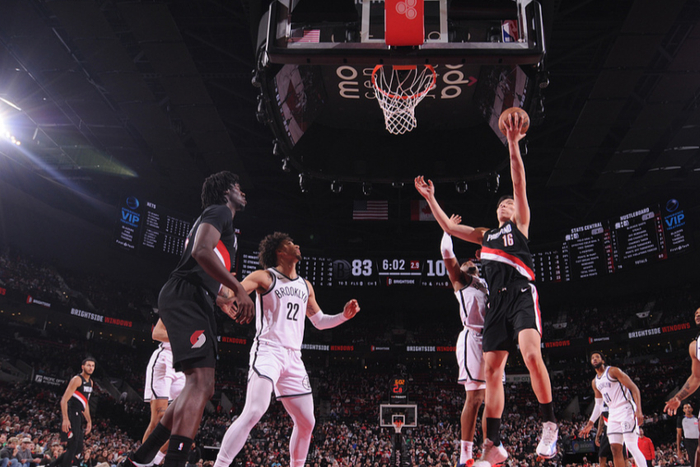 杨瀚森复出首战获主帅盛赞 球队战术体系初显成