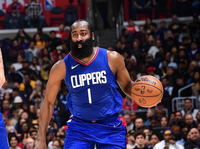 哈登连续17年闯入季后赛创现役纪录