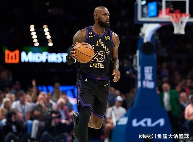 湖人惨败雷霆东契奇伤退季后赛前景堪忧