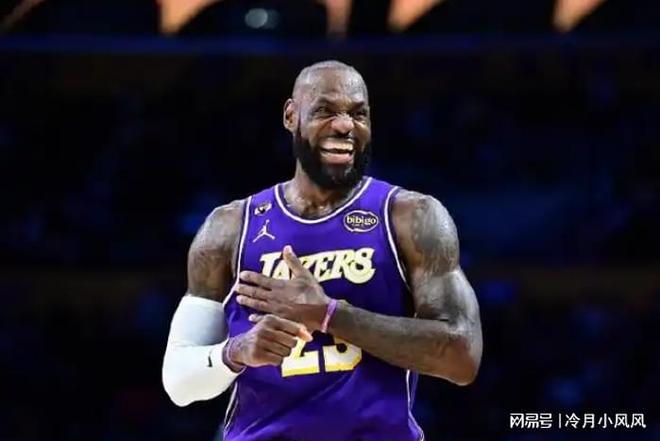 詹姆斯再获周最佳 东契奇复出在即 湖人季后赛前