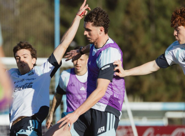 阿根廷前锋帕尼切利重伤伤缺6-8个月无缘世界杯